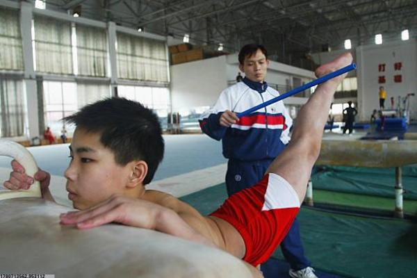 体育学院裁判培训课程的内容与考试安排